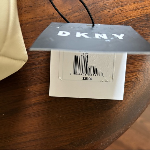 BNWT DKNY Makeup Cosmetic bag. Large. Neutral tan beige. New with tag. - Picture 7 of 7